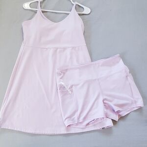 DSG Tennis dress. Size medium. Light Lavender.
